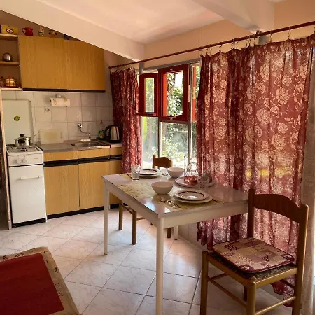 Splitska Oaza Holiday home